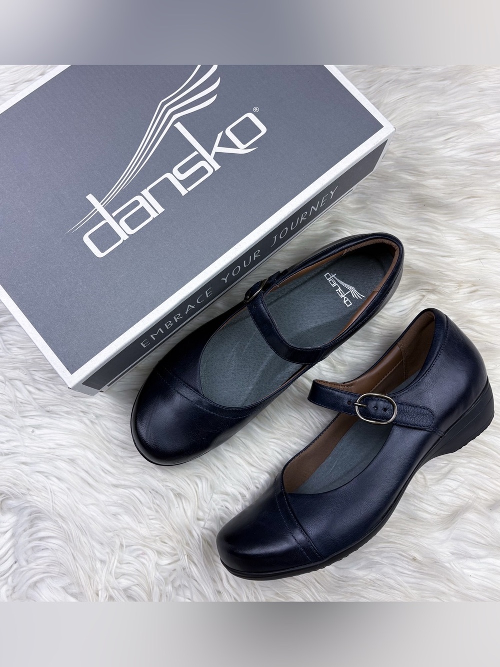 Dansko Fawna Mary Jane Flats Navy Blue Burnished Calf Leather NEW 39 US 9 - Picture 2 of 10